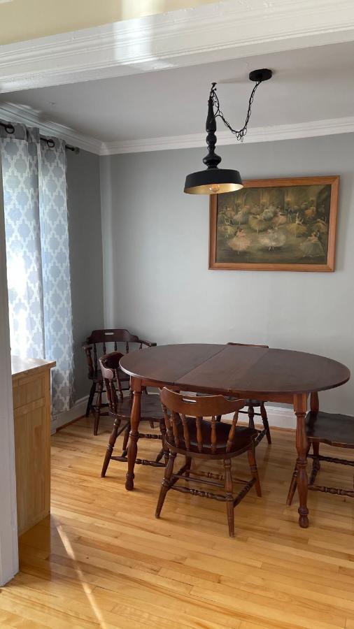 Le Milka I Villa Longueuil Exteriör bild
